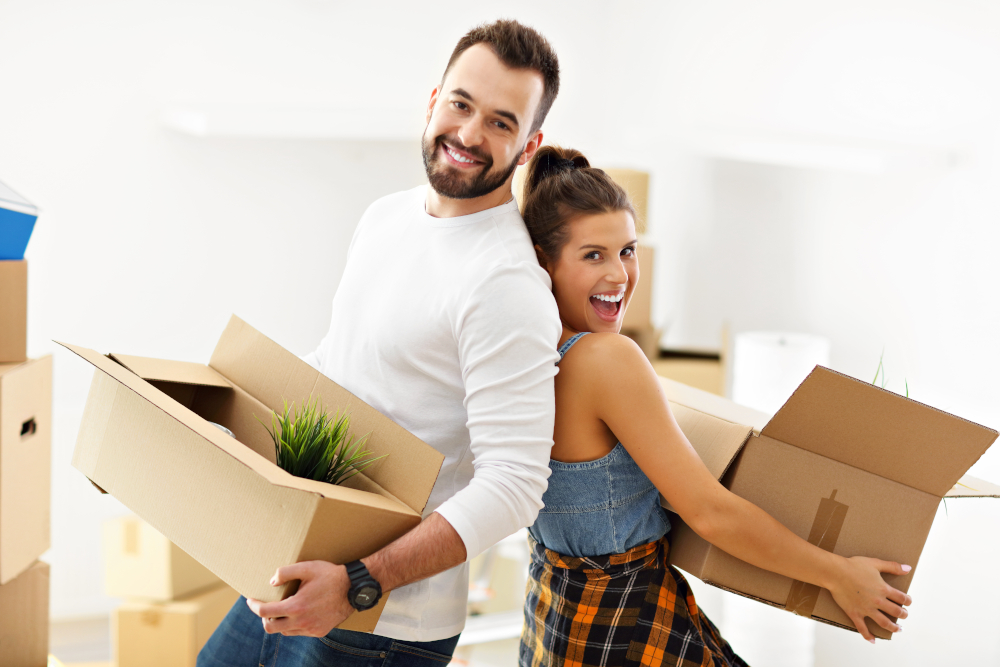 Picture,Showing,Happy,Adult,Couple,Moving,Out,Or,In,To